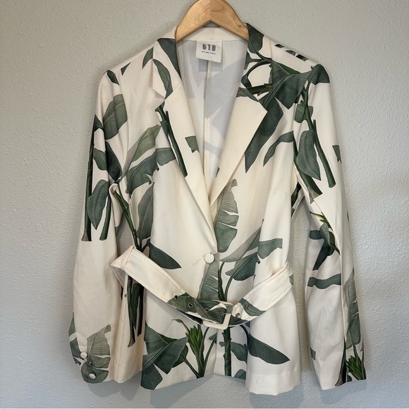 618 Palm Print Belted Blazer Jacket - Picture 3 of 16